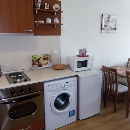Private In Apartcomplex Novy Khan Apartment *